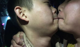 舌吻视频,揭秘浪漫情缘的甜蜜瞬间